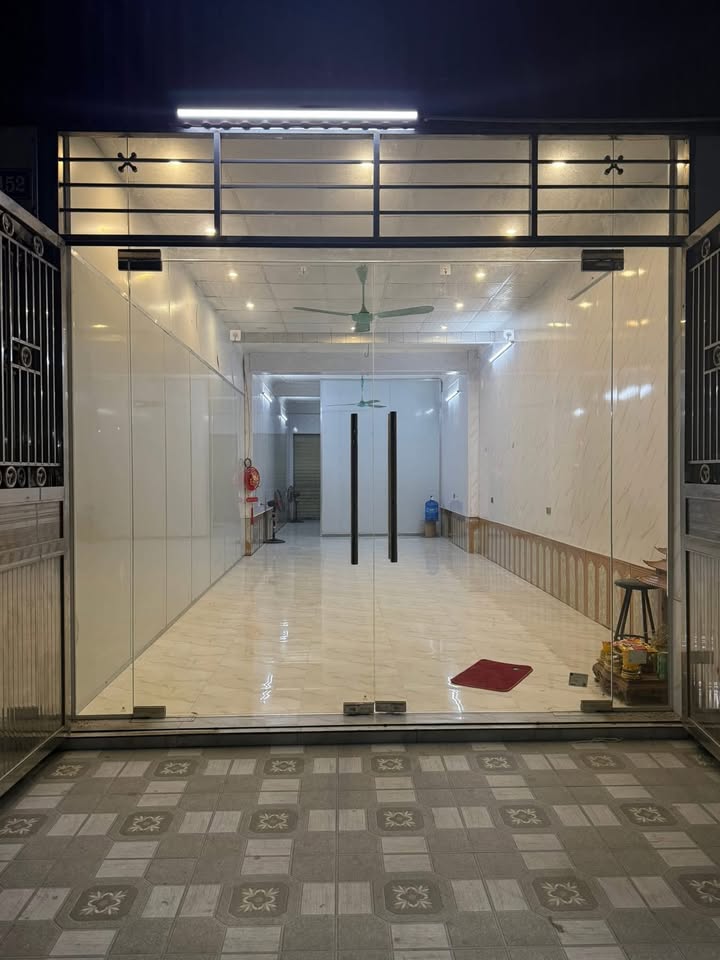 Cho thuê nhà 2 tầng mặt QL, Việt Yên, Bắc Giang - Kinh doanh/Ở tốt