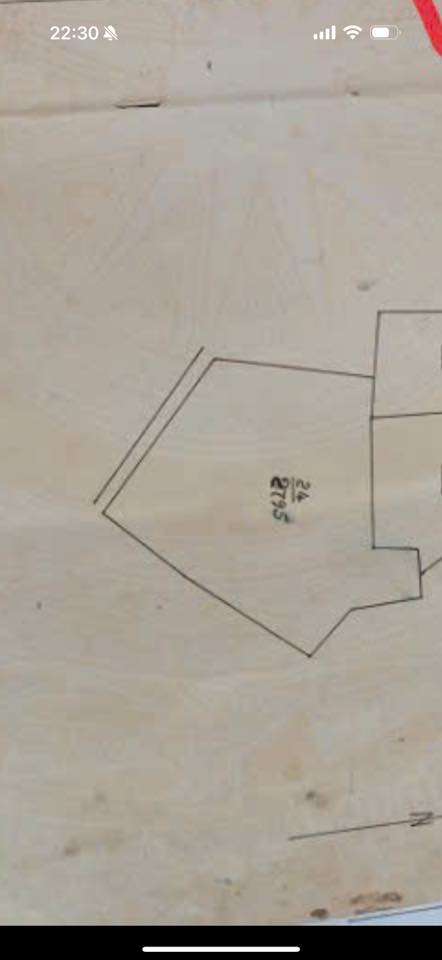 Đất Yên Thủy 2795m² - Mặt tiền 100m - Giá 2.8 Tỷ - Sổ Đỏ Rõ Ràng