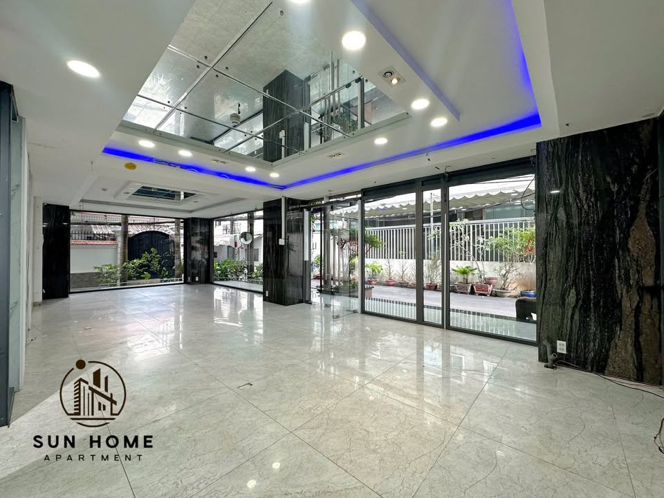 Cho thuê mặt bằng trệt Quận 3, Cao Thắng - Kinh doanh sầm uất, giá ưu đãi