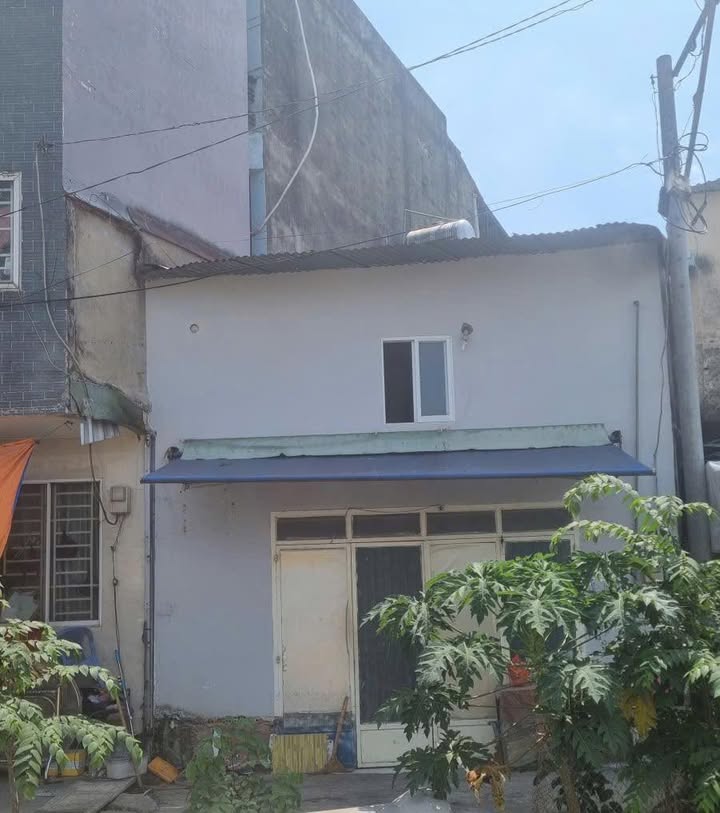 Nhà Nhỏ Xinh 30m² Gần Kênh 26 Tháng 3, Bình Tân - Giá 3.5 Triệu/Tháng