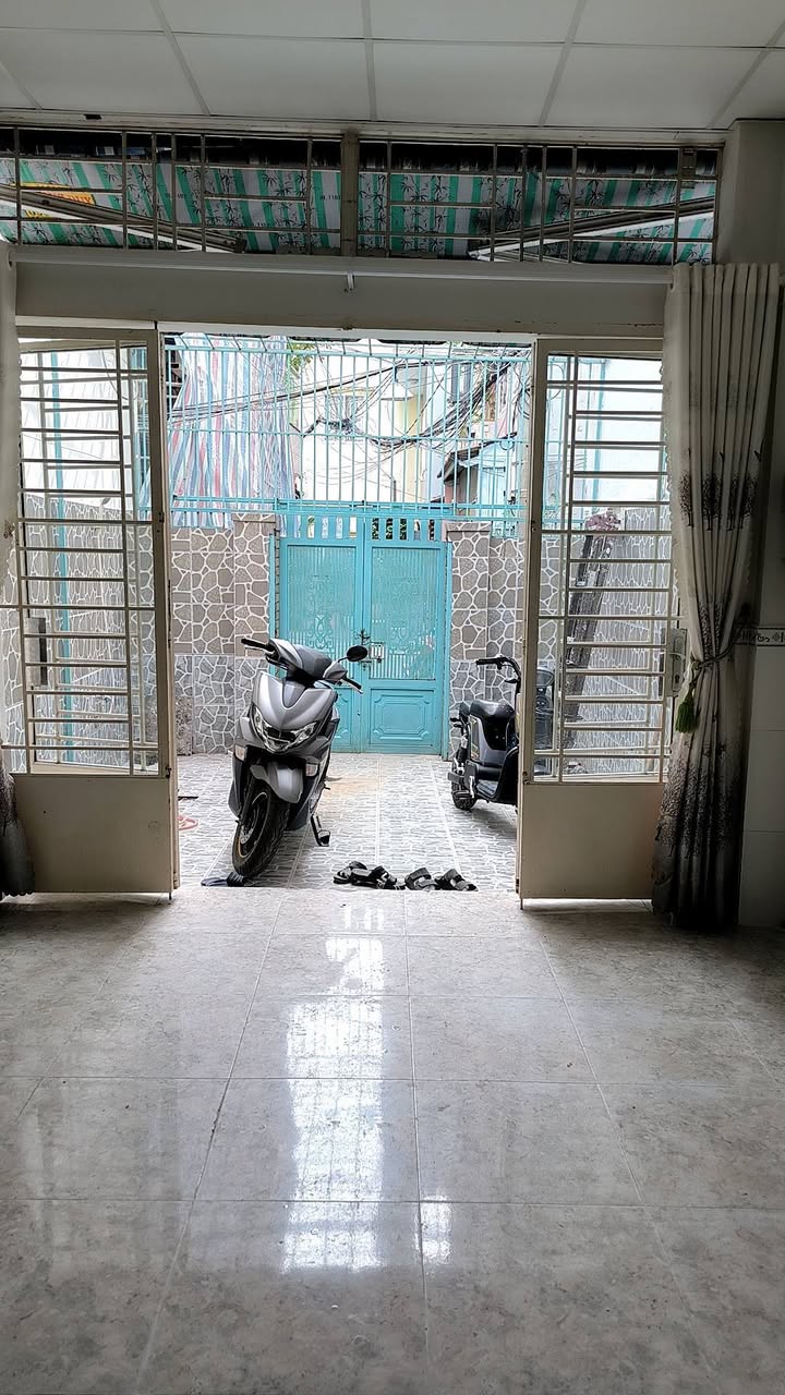 Nhà Cho Thuê 50m² Đường Quảng Đức, Phú Nhuận - 3PN, Sẵn Ở Ngay!