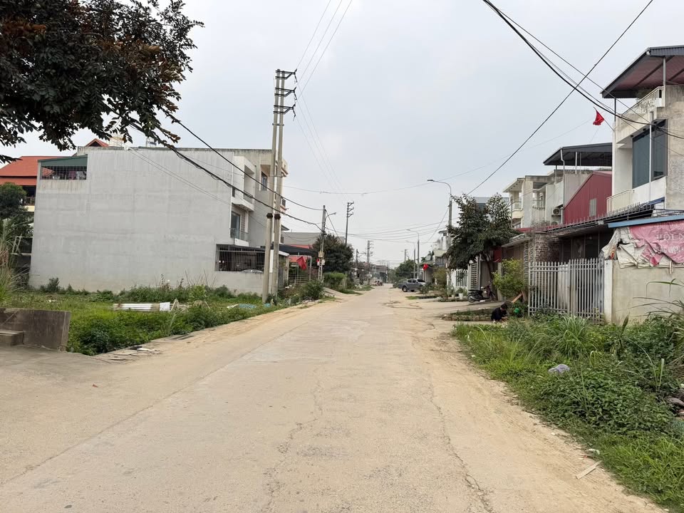 Cho thuê nhà nguyên căn 3 tầng 112m² tại P. Đồng Bẩm, TP. Thái Nguyên - Đủ nội thất, sẵn ở ngay