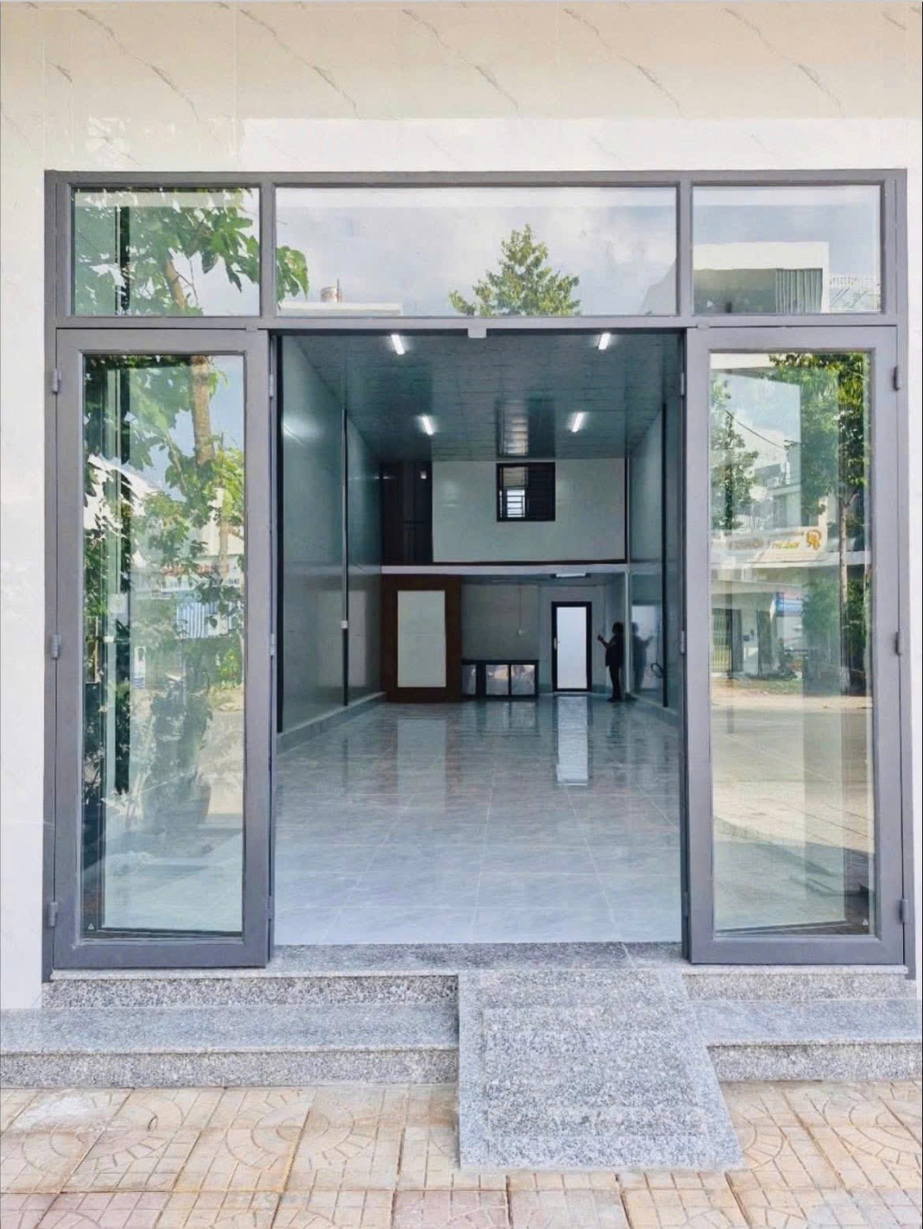 Cho thuê nhà trệt lửng mặt tiền đường A9 KDC Hưng Phú 1 - Kinh doanh đa ngành