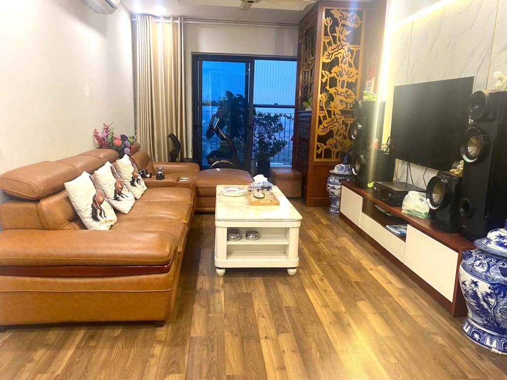 Chung Cư Goldmark City 100m² - 3PN Tầng Cao, Sổ Hồng Sẵn Sàng - 8.2 Tỷ