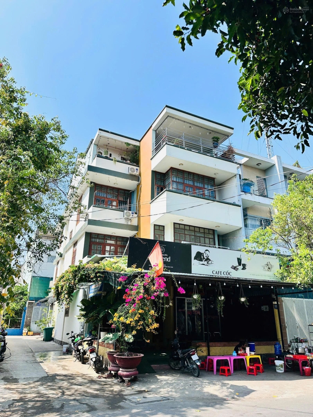 Nhà Góc 3 Mặt Tiền Tân Phú 163m² - Dòng Tiền 40 Triệu/Tháng