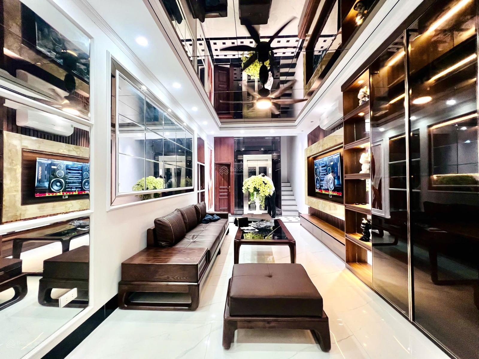 Nhà Phố Giảng Võ 6 Tầng Thang Máy 55m² - Full Nội Thất Cao Cấp