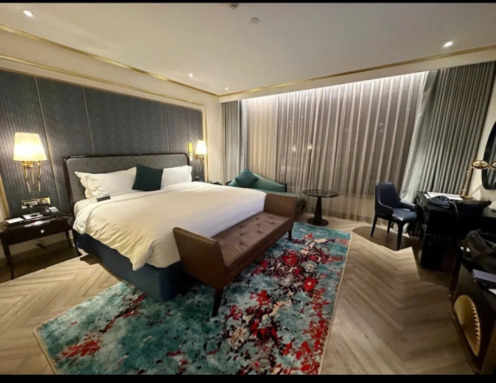 Khách sạn 4 Sao Mặt Phố Nam Từ Liêm 310m² - Kinh Doanh Đỉnh Cao