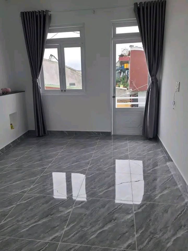 Nhà Nguyên Căn 2PN Phường 2 Đà Lạt - Giá 4.5 Triệu/Tháng