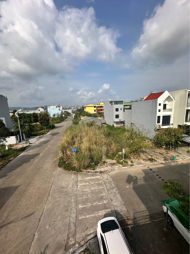 Đất Nền Góc 2 Mặt Tiền Nguyễn Tri Phương - Lê Văn Thiêm, Móng Cái 85.5m² - Giá 3 Tỷ