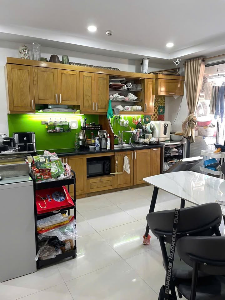 Cho thuê căn hộ 3PN Ngoại Giao Đoàn 102m² - View thoáng, sẵn ở ngay!