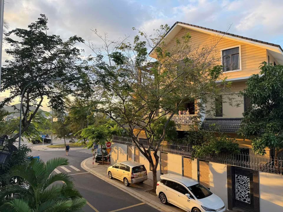 Nhà 3 Tầng KDT Vcn Phước Hải - 82.5m² Ngang 5.5m - Sổ Hồng Chính Chủ