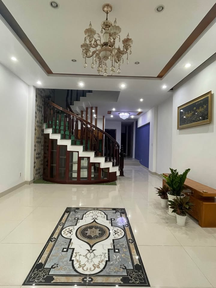Nhà Phố Vĩnh Hòa, Nha Trang 84.5m² - 6.4 Tỷ, Gần Biển, Kinh Doanh Tốt