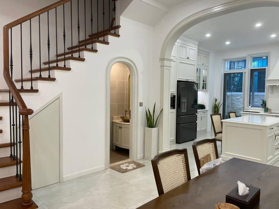 Nhà phố Lakeview City Thủ Đức - 100m² Hoàn thiện, View Công viên, Giá tốt