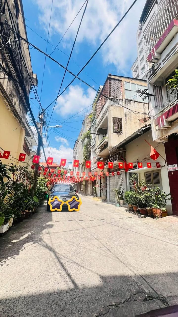 Nhà Hẻm Xe Hơi Nguyễn Trãi Q1 - 84m² Kinh Doanh Tốt, Dòng Tiền 20 Triệu/Tháng