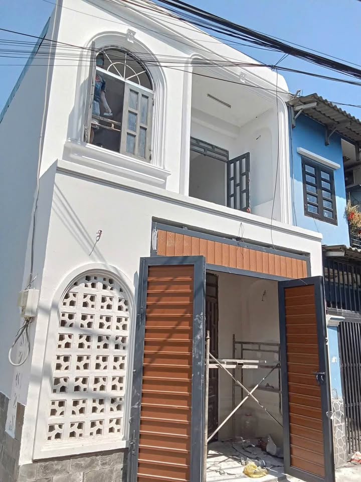 Bán Nhà Hóc Môn 50m² Sổ Chung - Hẻm Oto 1.75 Tỷ