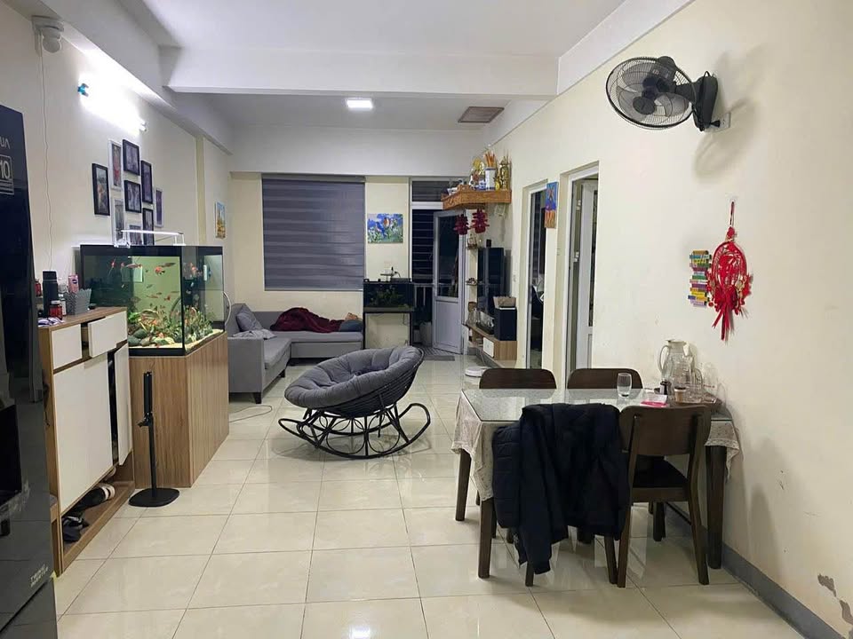 Chung cư Tràng An 2 - Căn góc 86m² hướng Đông, sẵn nội thất - 2.6 tỷ