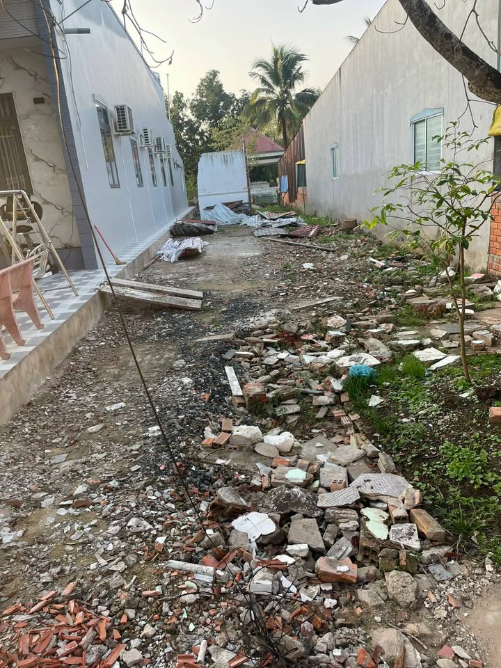 Bán Đất Thổ Cư Lộ Ô Tô - Bình Thủy, Cần Thơ - 81m² - Kinh Doanh Tốt