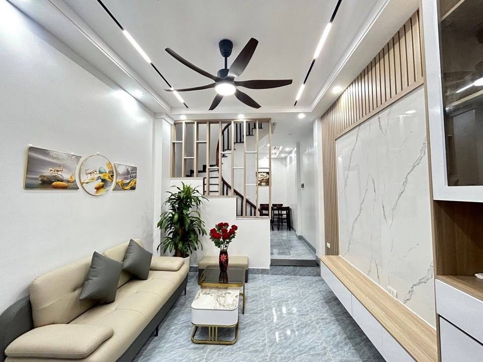 Nhà Phố Dương Nội 35m² 5 Tầng - Ô Tô Đỗ Cổng, 6 Tỷ