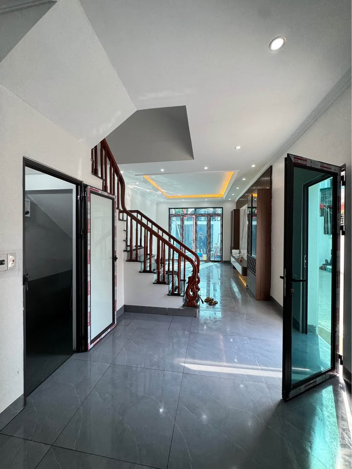 Nhà 3 Tầng Bích Đào, Ninh Bình - 90m² 3PN, Giá Tốt Nhất Thị Trường