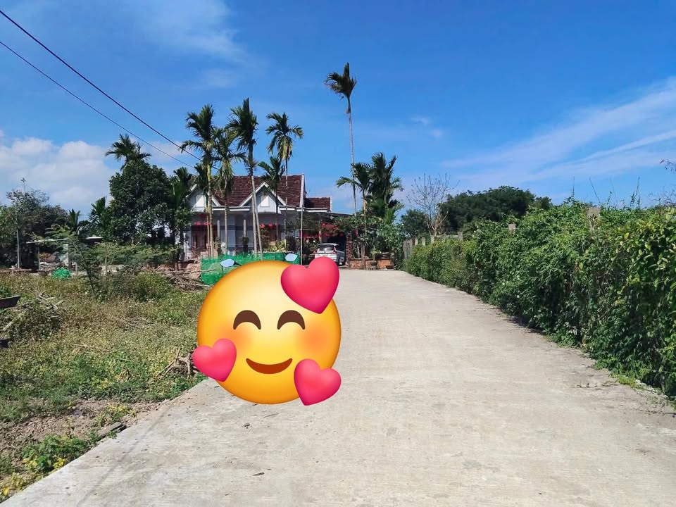 Bán Đất 100m² Hướng Đông Đường Trương Quang Trọng, Quảng Ngãi - Giá 5xx Triệu