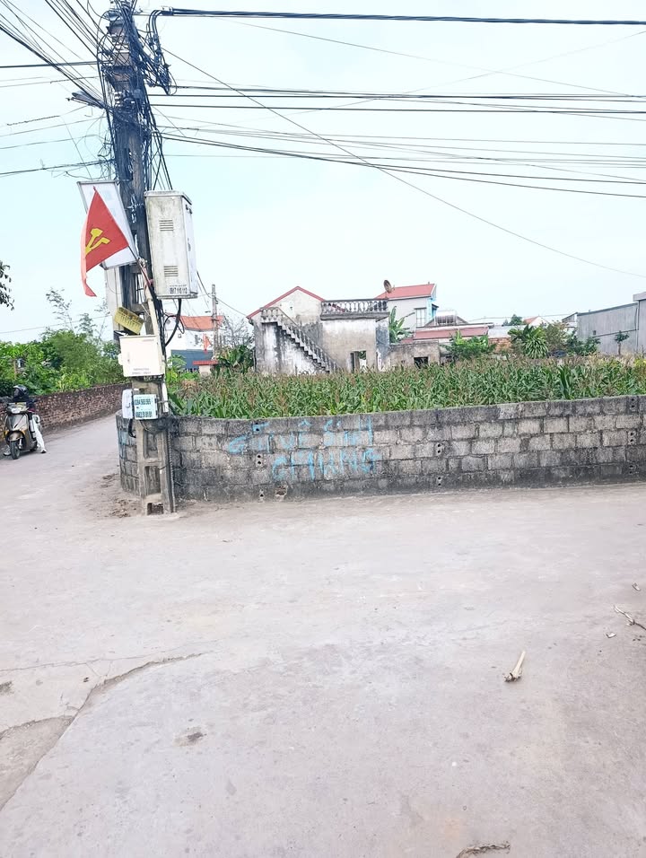 Bán Đất Nền Hoàng Nam 300m² Giá 9xx Triệu - Sổ Đỏ Rõ Ràng