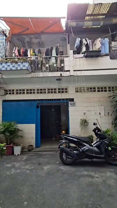 Nhà Phố Lê Văn Sỹ, Bình Thạnh - 79m² (2 Tầng) Giá 1x Tỷ, Ô Tô Vào Nhà