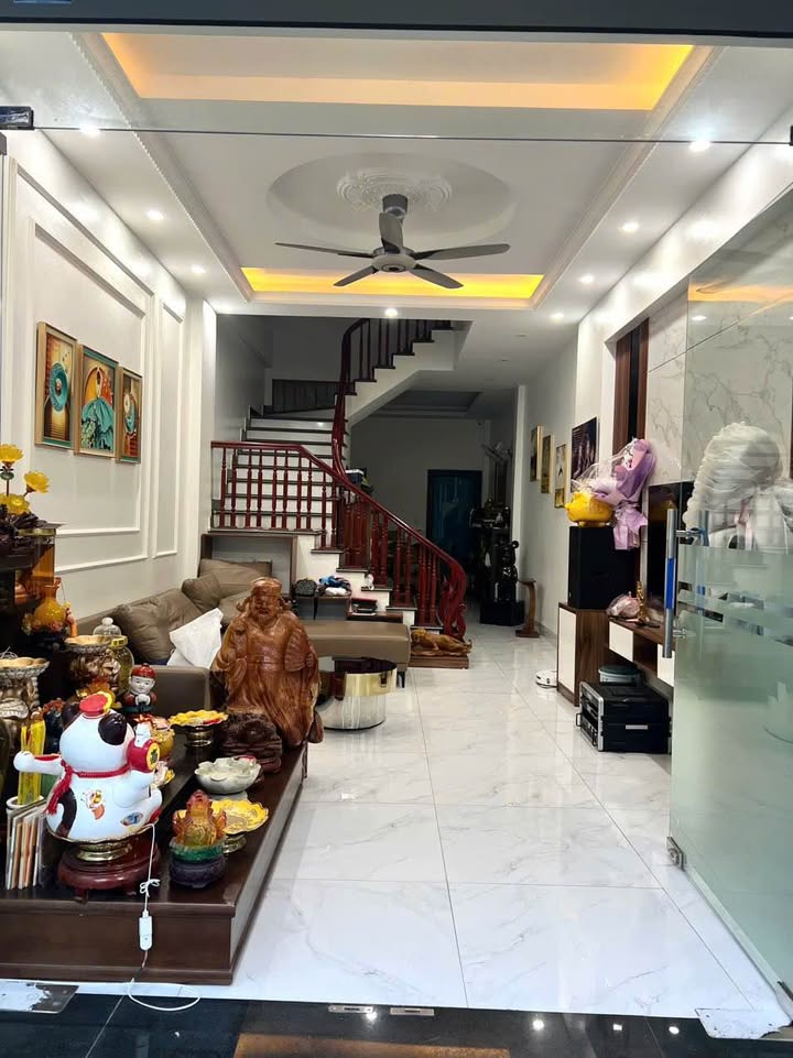 Nhà 64m² 3 Tầng Hướng Nam - Oto Tải Vào Cửa - Tặng Nội Thất