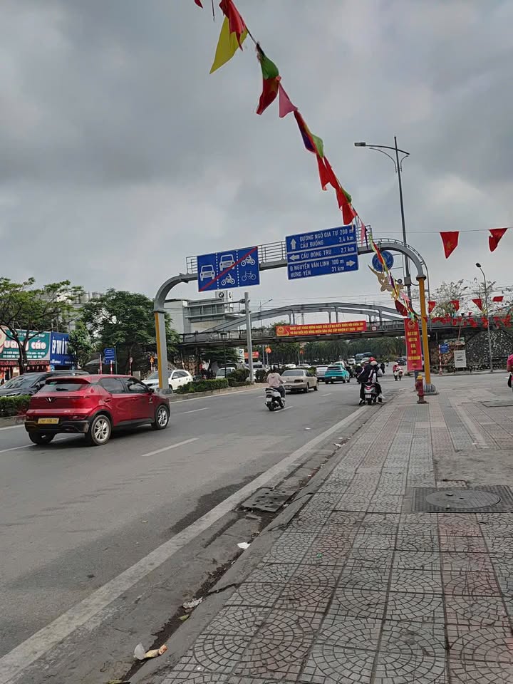 Cho thuê Căn hộ 55m² 3 tầng Nguyễn Văn Cừ, Long Biên - Giá 6.5 triệu