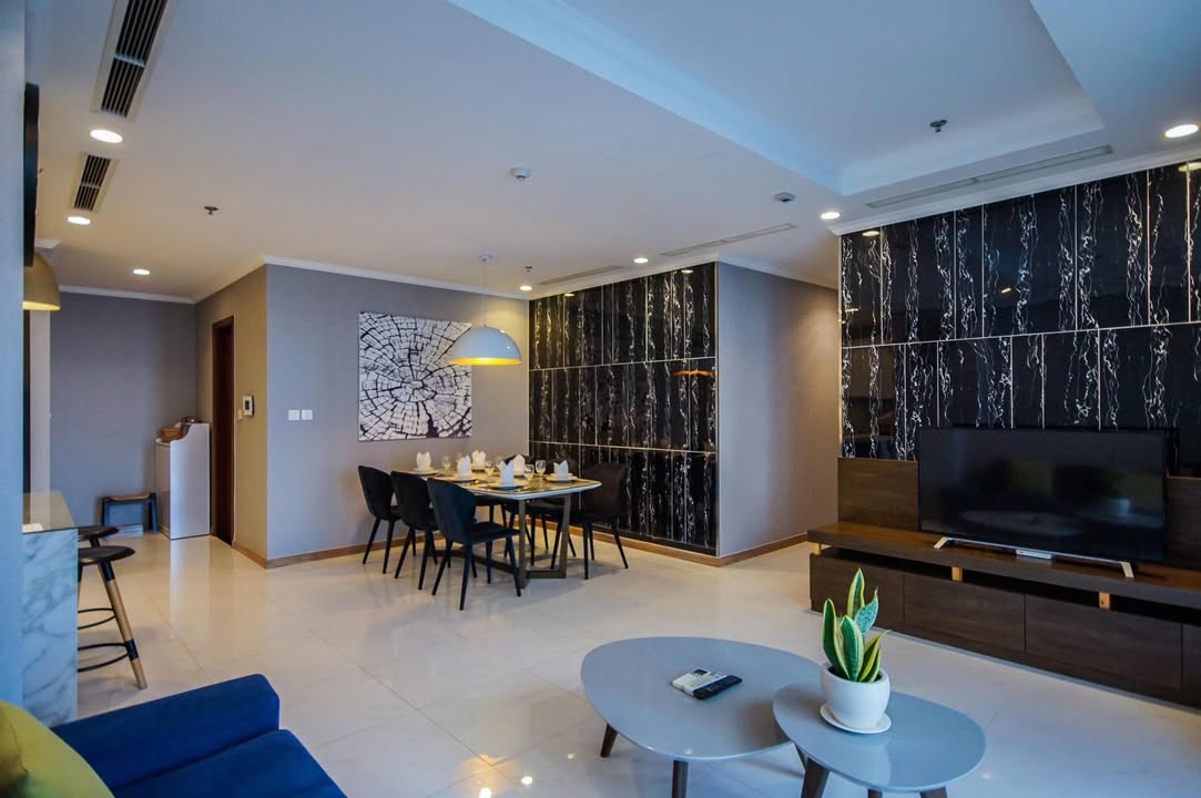 Cho thuê căn hộ 3PN Vinhomes Central Park, 120.5m² - Hướng Bắc mát mẻ