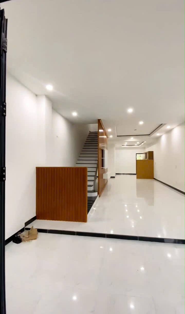 Cho thuê nhà mặt tiền Phạm Hùng, Sóc Trăng - 7 Triệu/Tháng