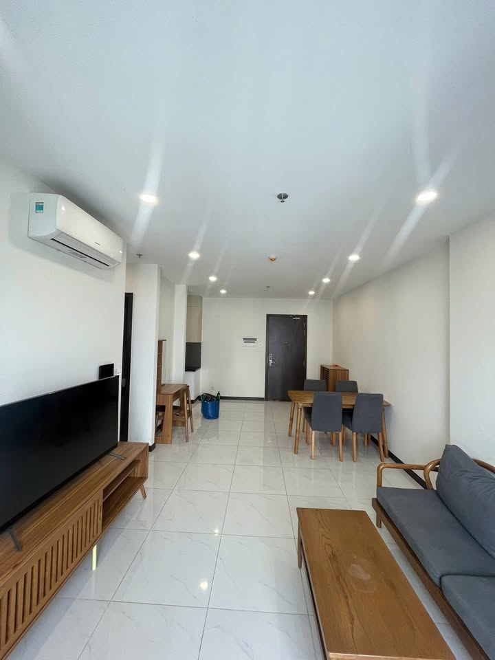Chung cư Skyview 52m² - 1.95 Tỷ (TL) - Full Nội Thất