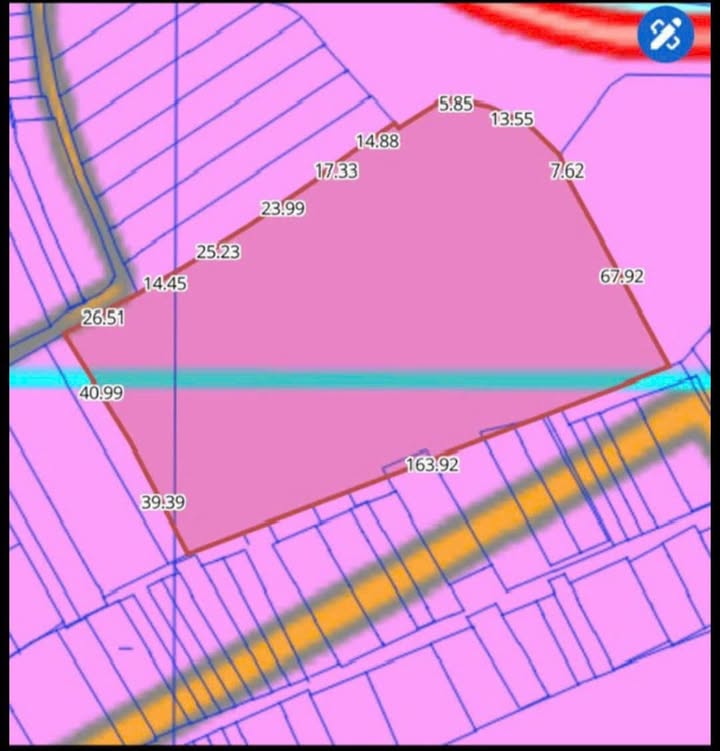 Bán Đất Vàng Phường Uyên Hưng, Tân Uyên: 15.000m² Mặt Tiền Đường Nhựa, Có 200m² Thổ Cư & 20 Phòng Trọ