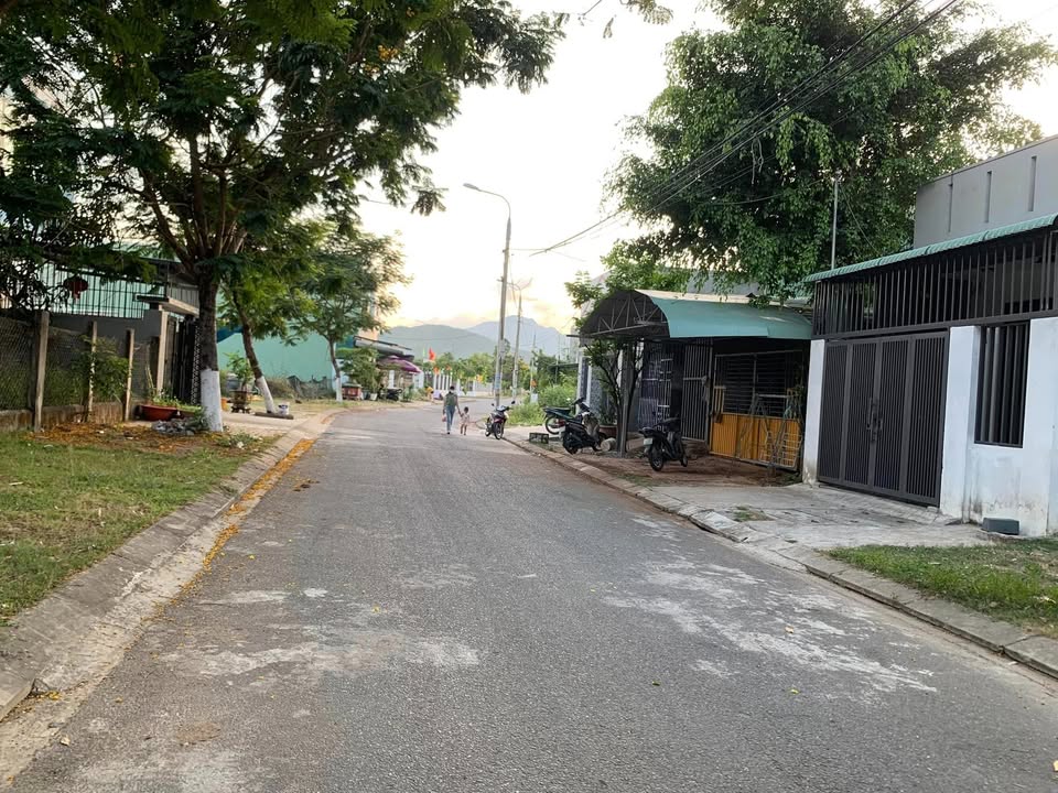 Đất Nền 100m² Kim Liên 2, Đà Nẵng - Sổ Hồng Sẵn Sàng, Cạnh Vin Làng Vân