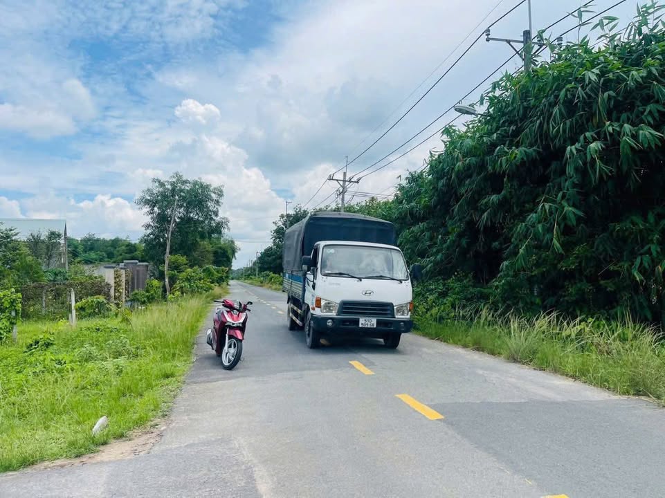 Đất Vườn Củ Chi 620m² Mặt Tiền Đường Container - Giá 2.1 Tỷ, Sổ Hồng Riêng