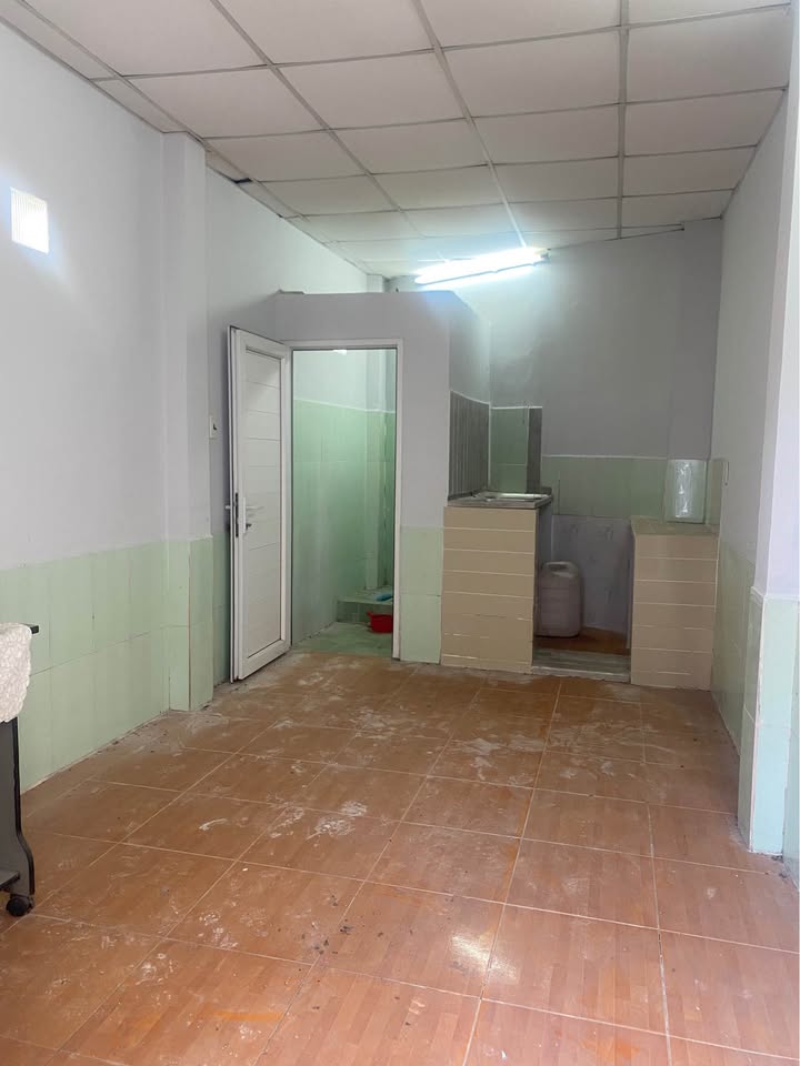 Nhà 94m² Thủ Đức - Hẻm Ô Tô, Sân Vườn Thoáng Mát - 7 Tỷ