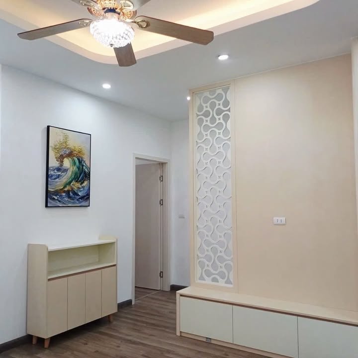 Chung cư Vườn Xuân Nguyễn Chí Thanh 94m² 3PN - View Hồ Ngọc Khánh