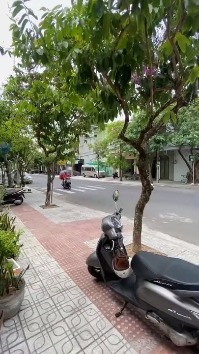 Cho thuê nhà 3 tầng mặt tiền Trường Chinh, Tuy Hoà - 125m², 8 triệu/tháng