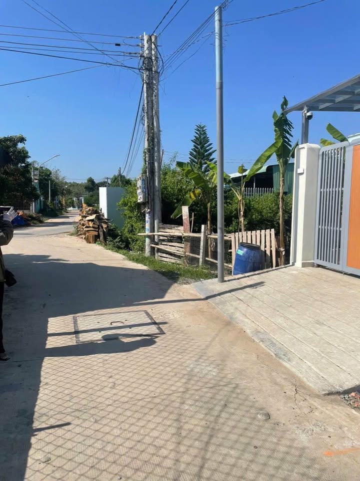 Bán Đất Thổ Cư 115m² Sổ Hồng Chính Chủ Tại Trảng Bàng, Tây Ninh - Giá 980 Triệu