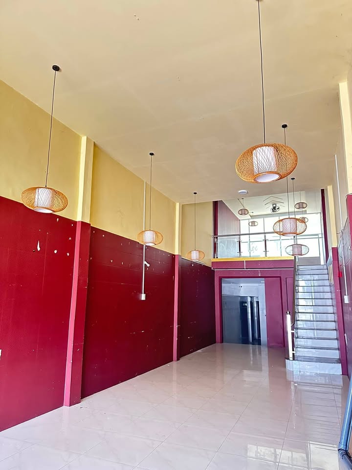 Mặt Tiền Lê Văn Phẩm Mỹ Tho - Kinh Doanh Đa Ngành, Giá 14 Triệu