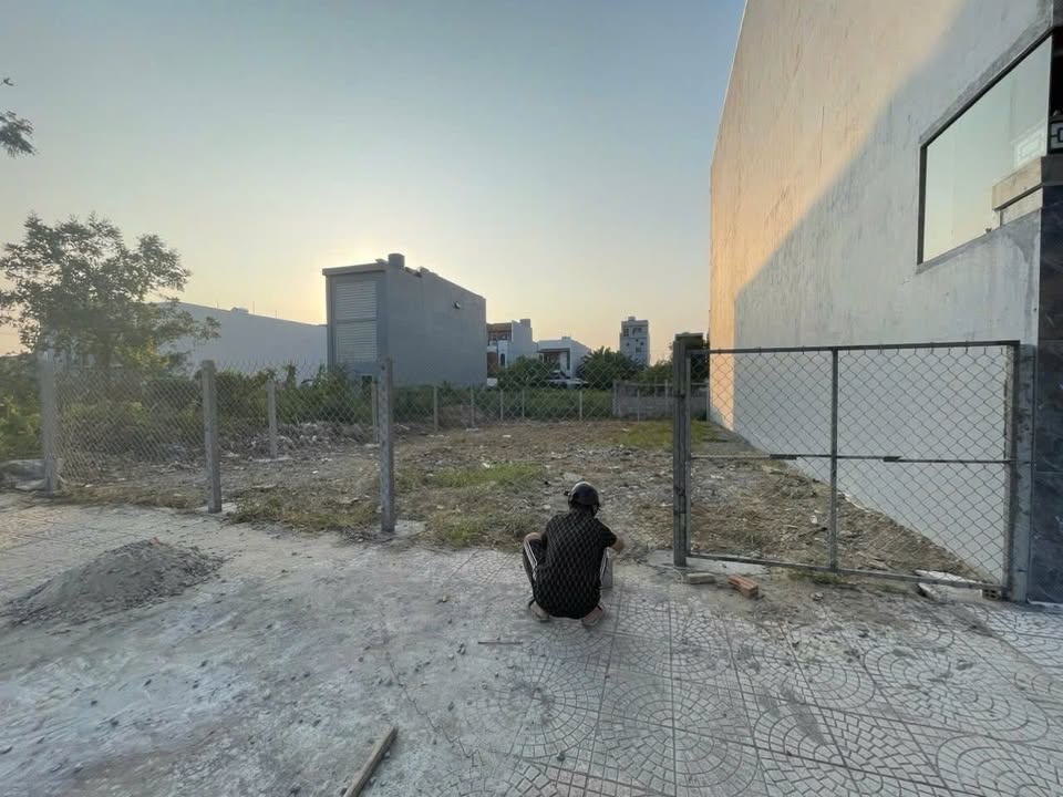 Cho thuê đất 200m² mặt tiền đường Đỗ Quỳ, Đại Lộc - Đối diện công viên