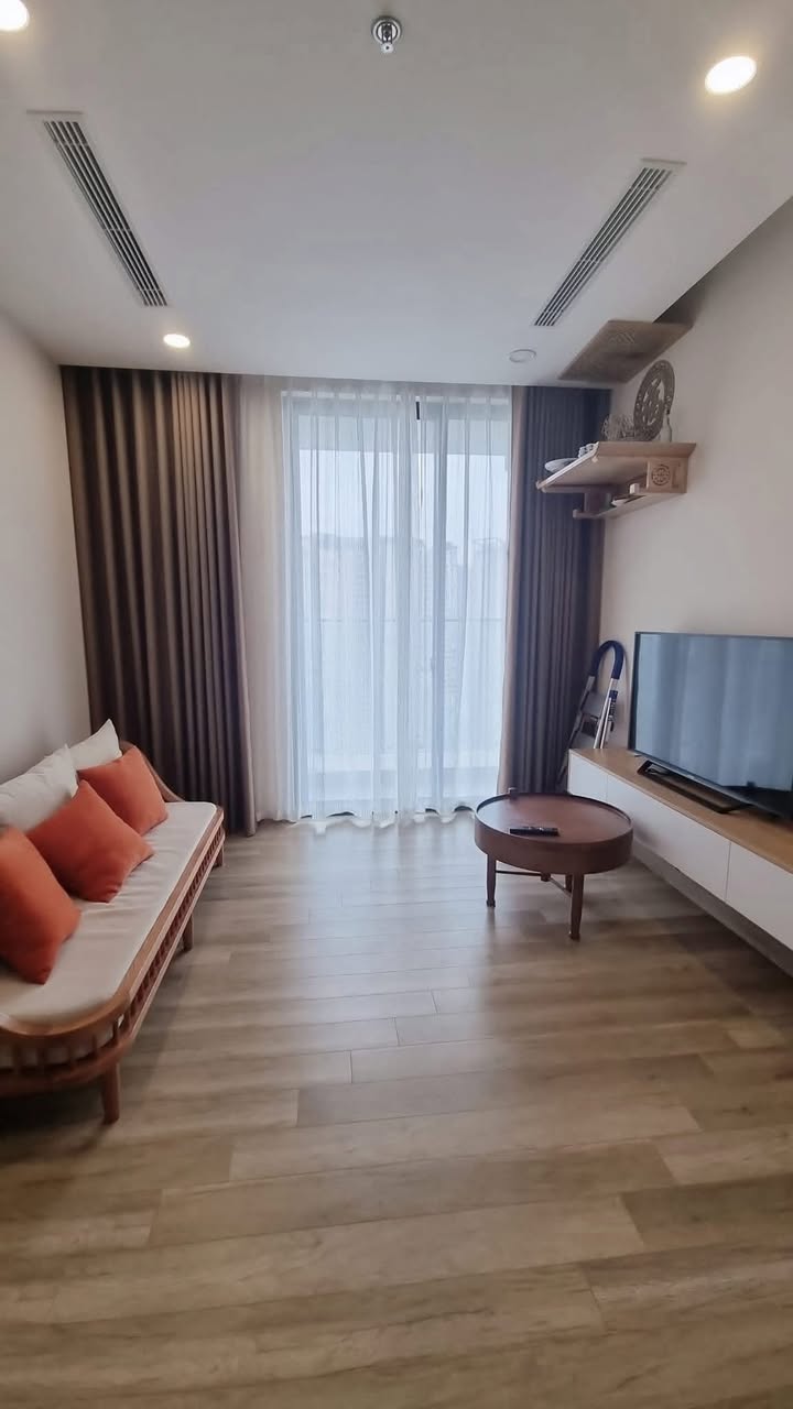 Cho thuê căn hộ 2PN Solforest 63m² - View biệt thự đảo, đủ nội thất