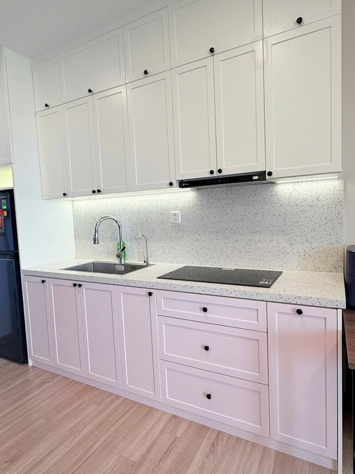 Căn hộ EcoPark 1PN 34m² - View Sông Hồng, Full Nội Thất, Giá 2.7 Tỷ