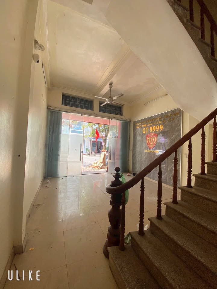 Nhà 3 Tầng Mặt Tiền Bùi Thị Xuân, TP Thái Bình - Giá 6 Triệu/Tháng