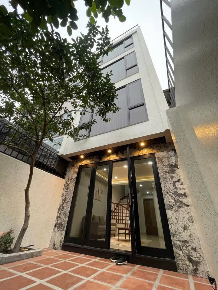 Nhà Lệ Mật 70m² 4 Tầng - 10 Tỷ - Gần Cầu Trần Hưng Đạo, Long Biên