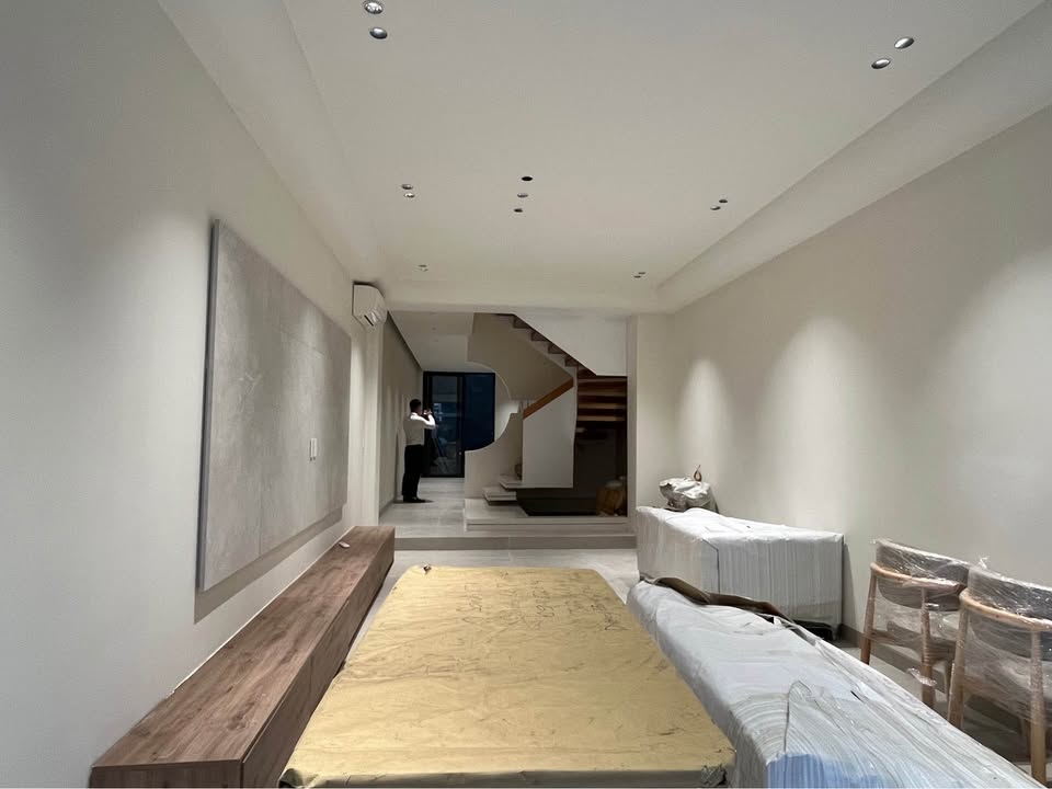 Nhà 72m² Tuyến 2 Văn Cao, Hải Phòng - 4PN Master, Giá 9.3 Tỷ