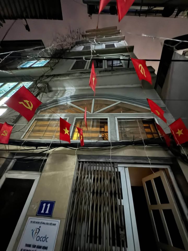 Nhà 6 tầng Miêu Nha, Tây Mỗ 36m² - Sổ đỏ vuông vắn, sẵn ô chờ thang máy