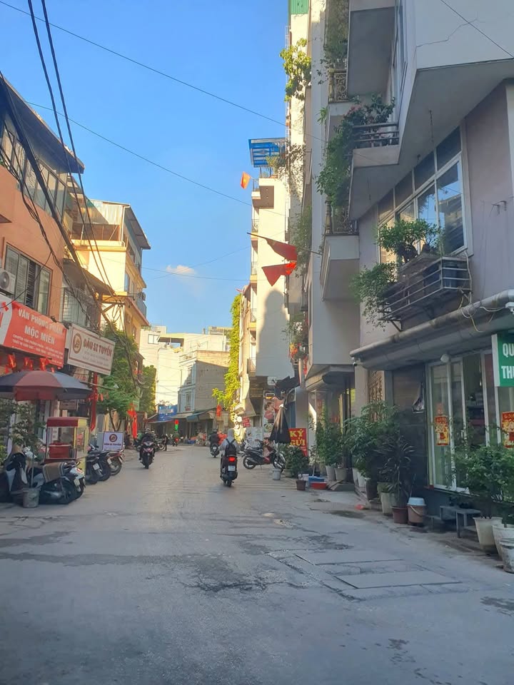 Nhà Mặt Ngõ Tân Triều - 600m² Sổ Đỏ - Kinh Doanh Đa Ngành