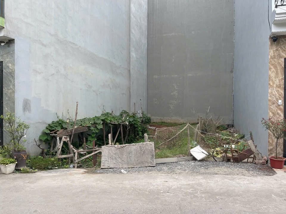 Đất Yên Nghĩa Hà Đông 40m² - Sổ đỏ chính chủ, giá 4.1 tỷ - Đầu tư sinh lời