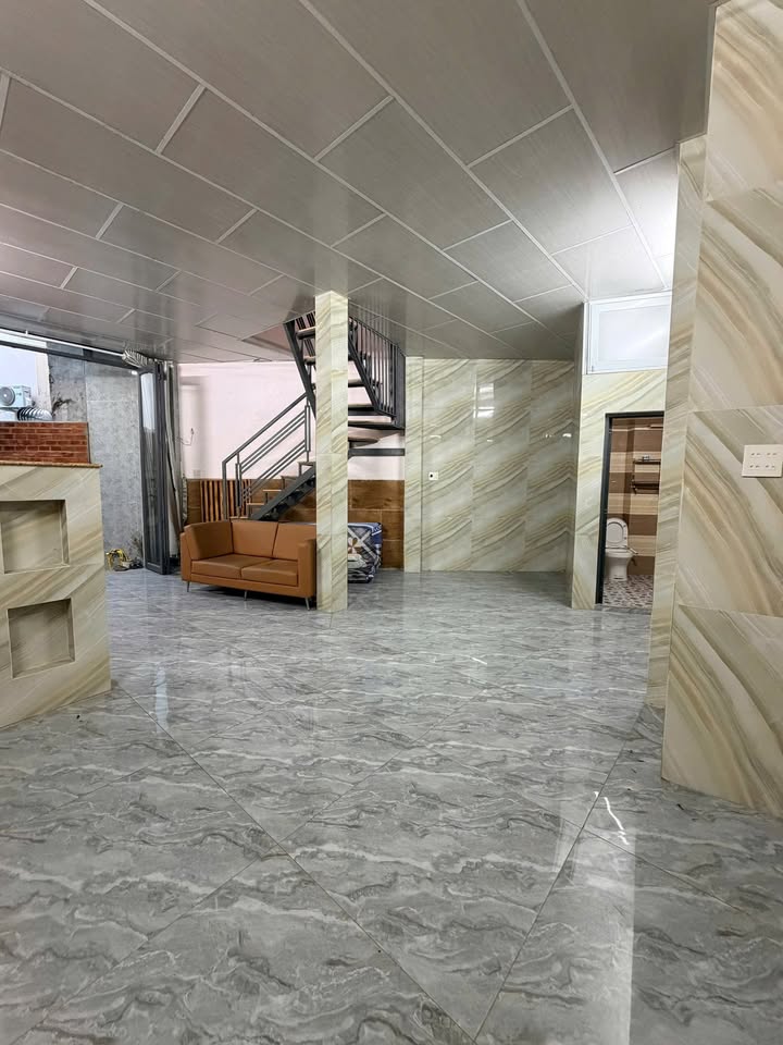 Nhà Trệt Lầu Full Nội Thất Hẻm Trần Hưng Đạo, Ninh Kiều - 6 Triệu/tháng