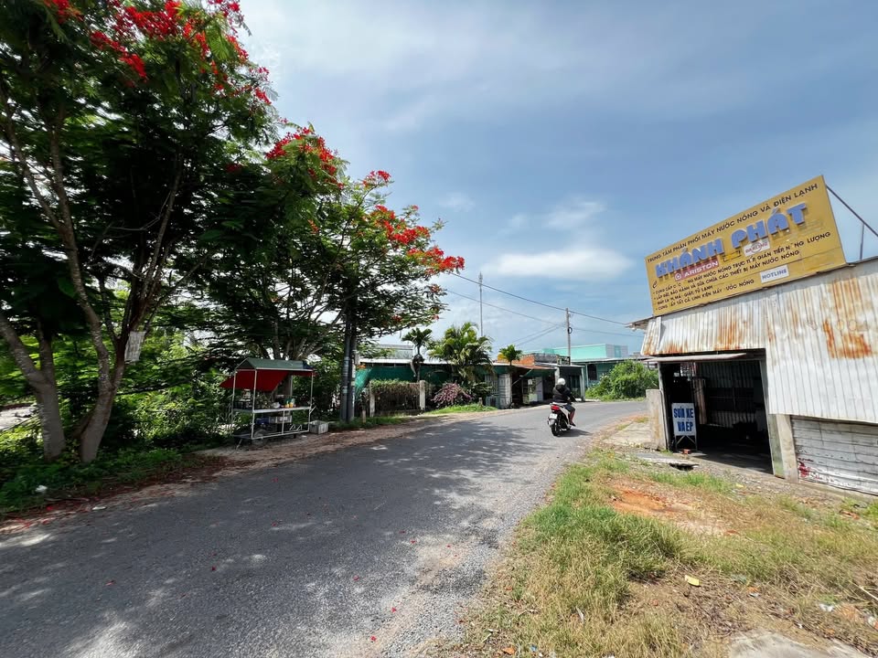 Đất 2 Mặt Tiền Hàm Hiệp - Sổ Hồng 252.8m² - Giá 1.8 Tỷ